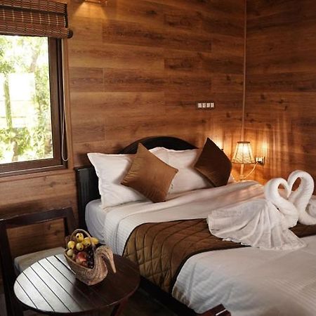 Hotel Mango Meadows à Kottayam Extérieur photo